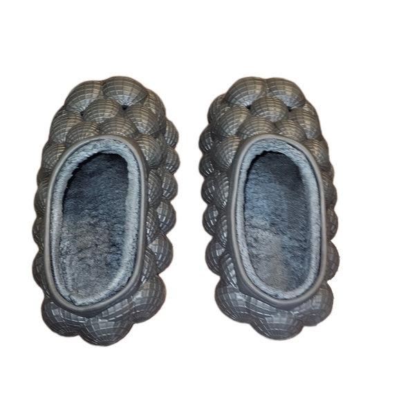 Unisex Round Toe Flat Platform Bubble Winter Slippers - Picture 2 of 4